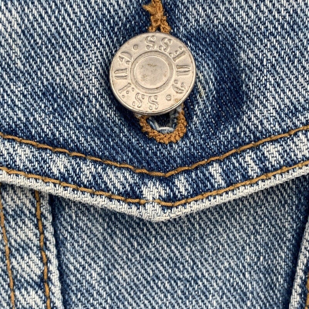 Vintage Guess Jean Jacket Cropped Denim Blue Made In USA Size Small - Picture 8 of 12